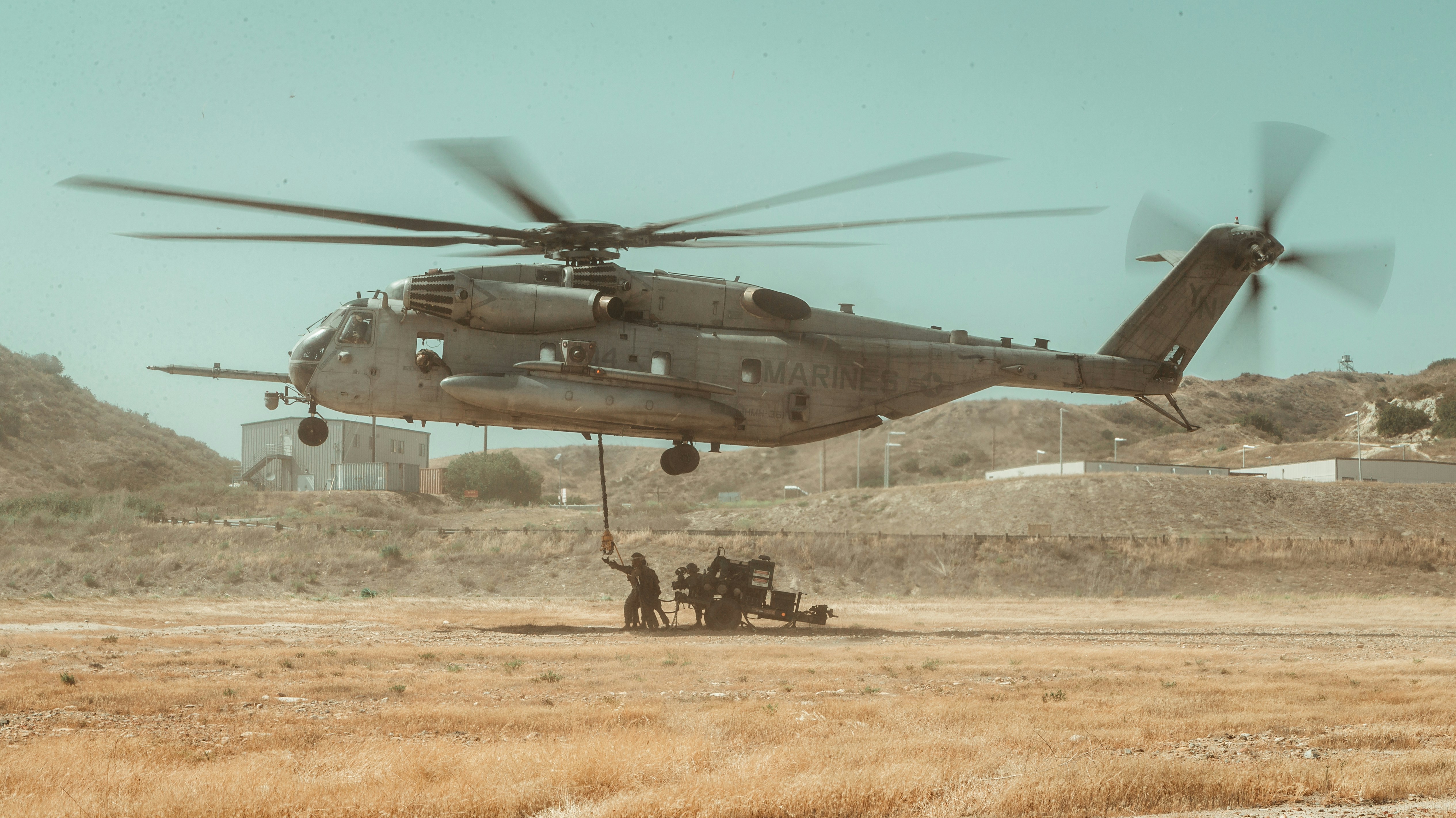 Marine Corps helicopter conducting a heavy lift operation